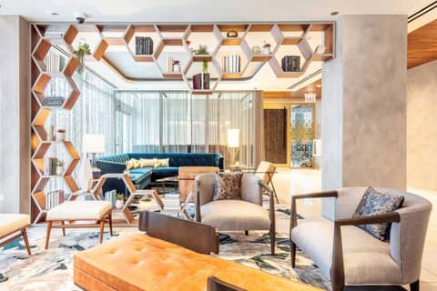Le Meridien Essex Chicago — lounge
