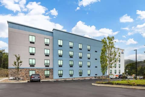 Comfort Inn & Suites Nashville Bellevue — photo 5