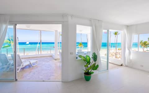 Beachfront Punta Cana Condo for Rent - Ocean View Private Terrace and BBQ — photo 5