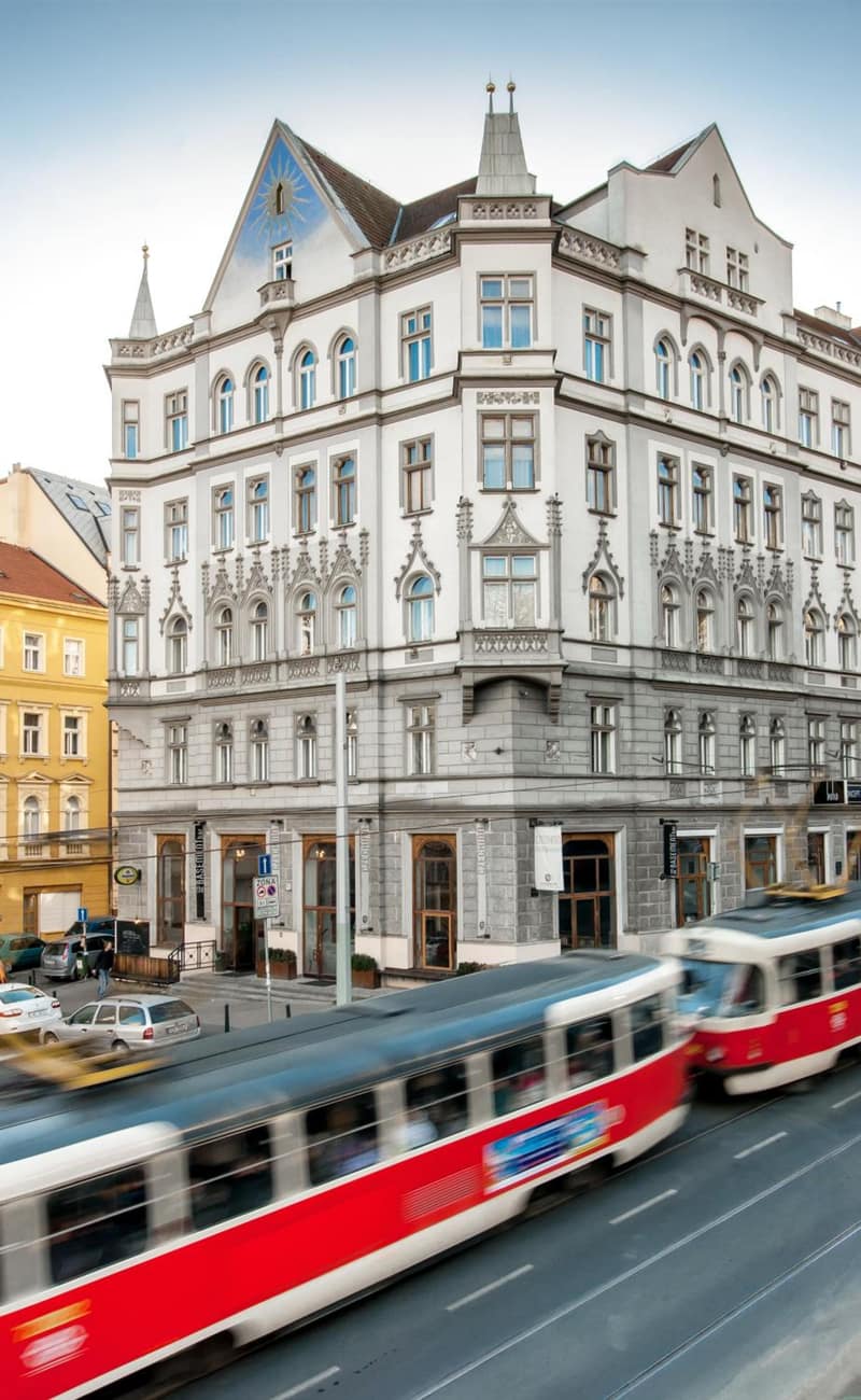 Czech Inn — building