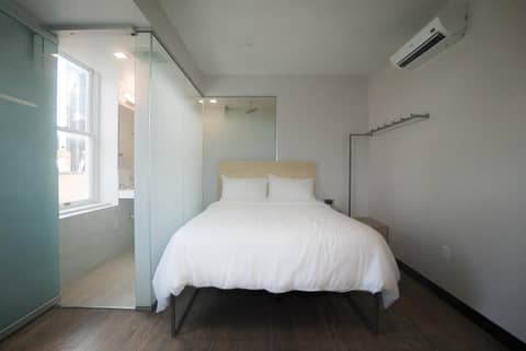 SOVA Micro-Room & Social Hotel — photo 8