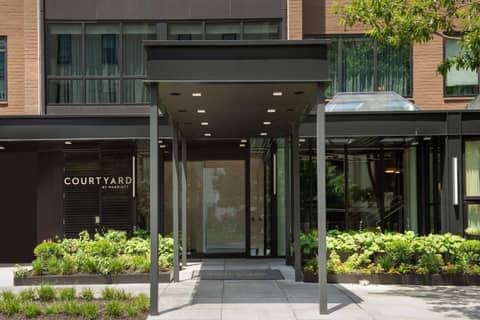 Courtyard by Marriott Washington, DC Dupont Circle — photo 7