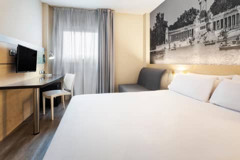 B&B HOTEL Madrid Aeropuerto T1 T2 T3 — photo 7