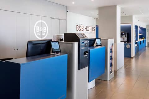 B&B HOTEL Madrid Aeropuerto T1 T2 T3 — photo 8