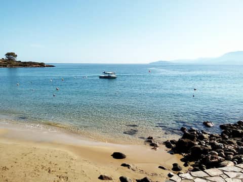Faedra Beach — photo 3