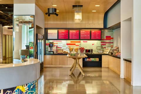 Aloft by Marriott Houston by the Galleria — photo 9