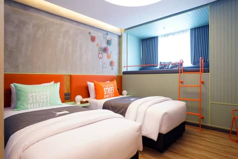 Samsen Street Hotel — photo 8