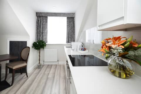Spark by Hilton London Chiswick — kitchen