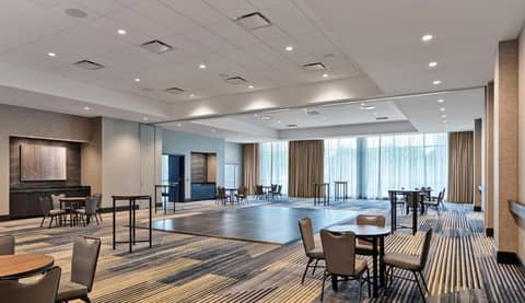 Loews Kansas City — photo 5