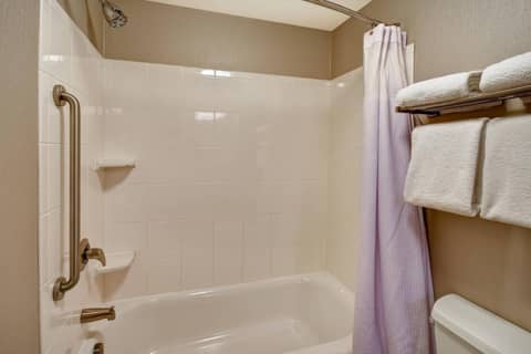 SpringHill Suites Louisville Airport — photo 2