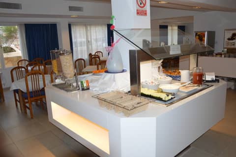 Hotel Sant Jordi — photo 6