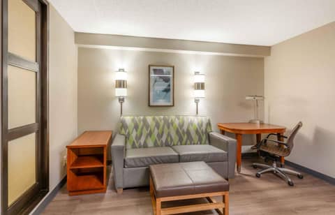 Extended Stay America Premier Suites - Cleveland - Independence — photo 7