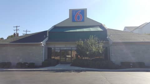 Motel 6-Columbus, OH - OSU — photo 6