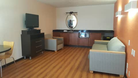 Motel 6-Columbus, OH - OSU — photo 9