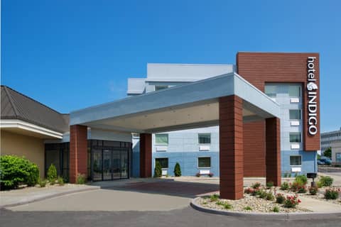 Hotel Indigo Cleveland Beachwood by IHG — photo 3