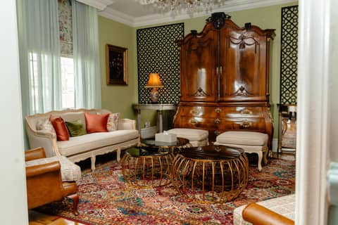 The Monarch Hotel — photo 2