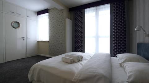 Senator Warsaw Apartments — photo 5