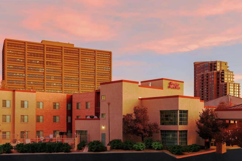 Hampton Inn & Suites Denver Tech Center — building