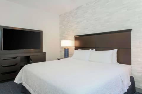Hampton Inn & Suites Denver Tech Center — photo 9