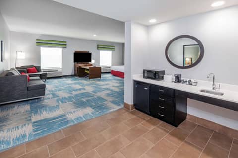 Hampton Inn and Suites Houston Heights I-10 — photo 9