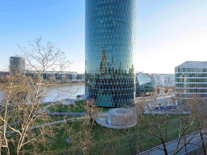ibis Frankfurt Centrum — building