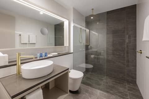 Meriton Suites Surfers Paradise — photo 9