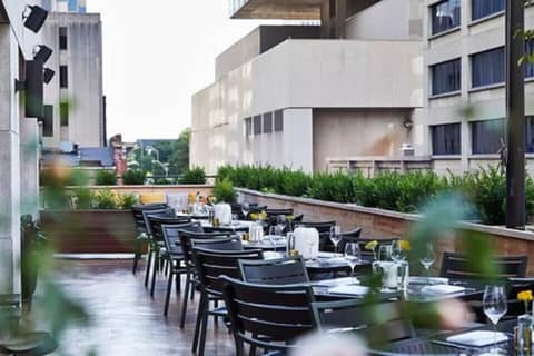 Fairlane Hotel — photo 9