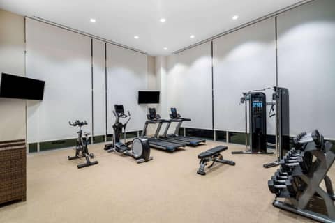 La Quinta Inn & Suites by Wyndham Nashville Downtown Stadium — photo 8