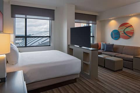 Hyatt House Indianapolis Downtown — photo 5
