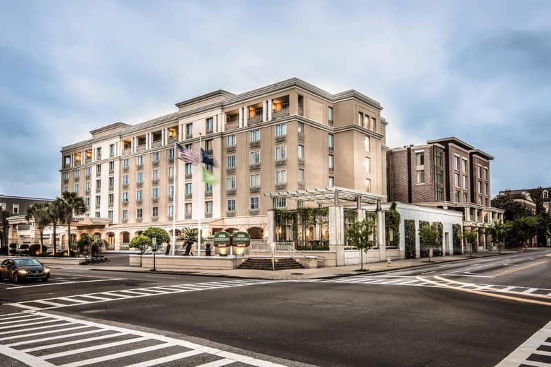 Courtyard by Marriott Charleston Historic District — building