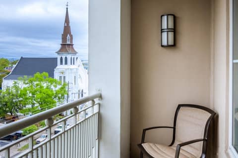Courtyard by Marriott Charleston Historic District — photo 3