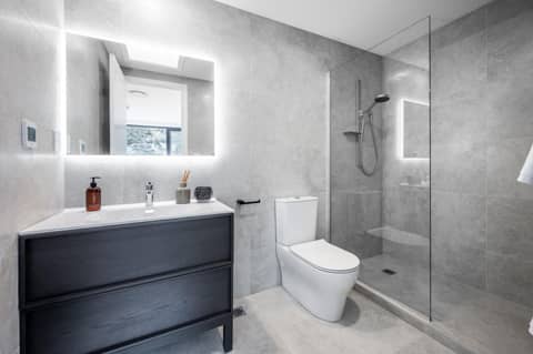 Sunrise Garden Suites — photo 6
