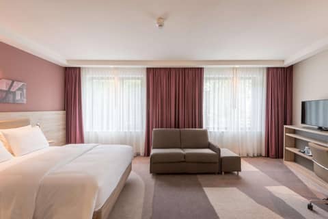 Hampton By Hilton Frankfurt City Centre East — photo 8