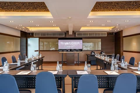 Riva Surya Bangkok — photo 8