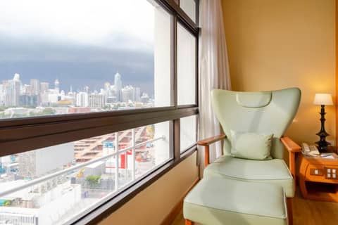 Pinnacle Lumpini Park Hotel — photo 3