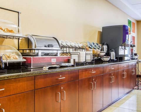 Comfort Inn & Suites Scarborough-Portland — photo 2