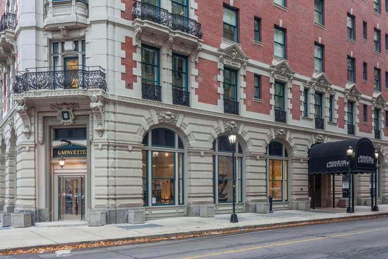 Hotel at the Lafayette Trademark Collection by Wyndham — building