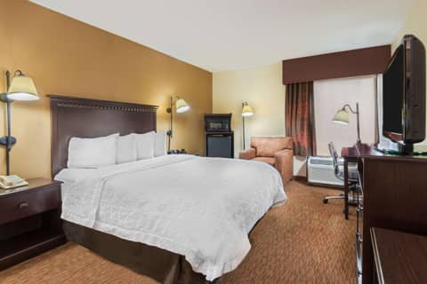 Hampton Inn Charlotte University Place — photo 2