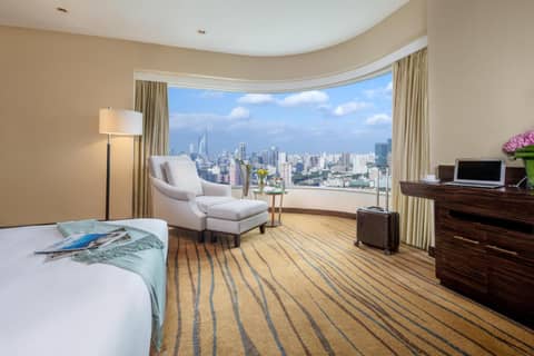 The Kunlun Jing An — hotel room