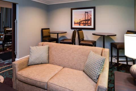 Staybridge Suites Indianapolis Downtown-Convention Center by IHG — photo 3