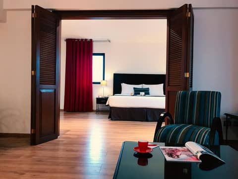 El Polo Hotel & Suites — photo 9