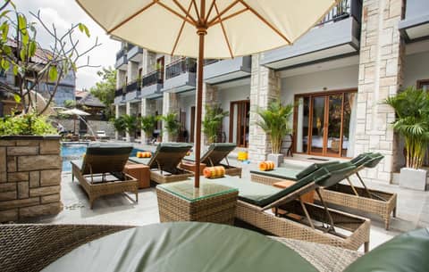 Satriya Cottages — recepcion & lobby