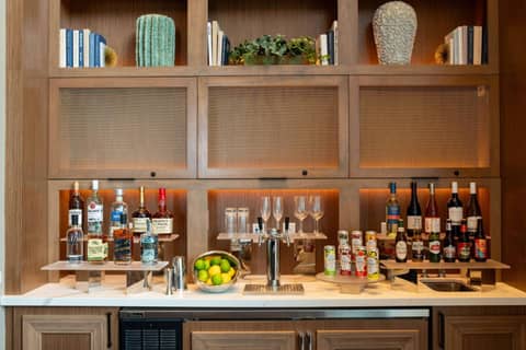 Embassy Suites By Hilton Virginia Beach Oceanfront Resort — photo 7