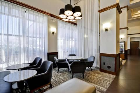 Hyatt Place Minneapolis Airport South — lounge