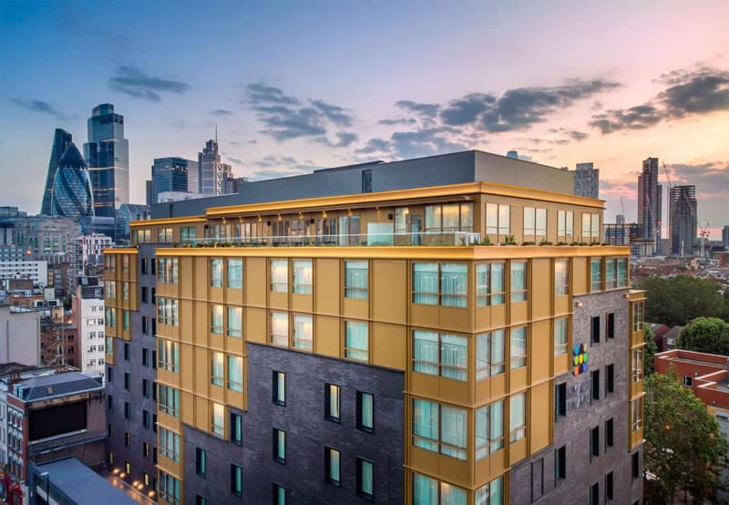 Hyatt Place London City East — building