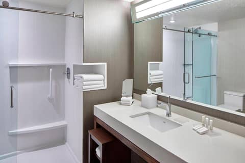 Courtyard by Marriott Minneapolis West — photo 7