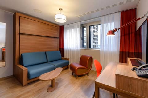 Aparthotel Adagio Frankfurt City Messe — photo 3