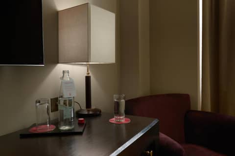 Hotel Le Mathurin — hotel room