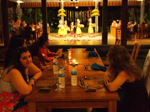 Saren Indah Hotel — dining
