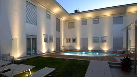 JOIVY Together Florence Urban Resort — recepcion & lobby